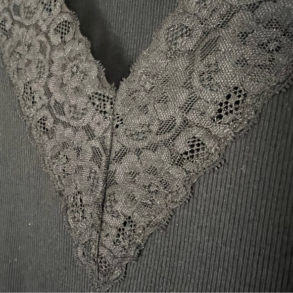 2/25 Lauren Ralph Lauren Lace V Neck Tank Top Vintage 90s Y2K black womens m - Picture 3 of 4